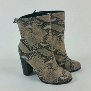 Snakeskin textile boots